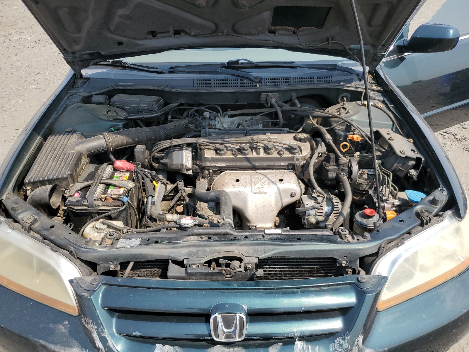 1HGCG56621A004484 2001 Honda Accord Ex