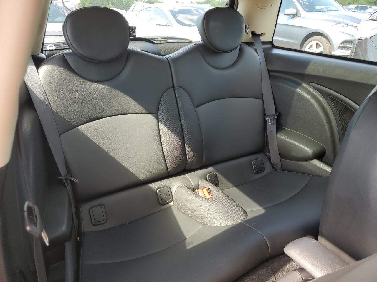 2012 Mini Cooper VIN: WMWSU3C5XCT255406 Lot: 63816384