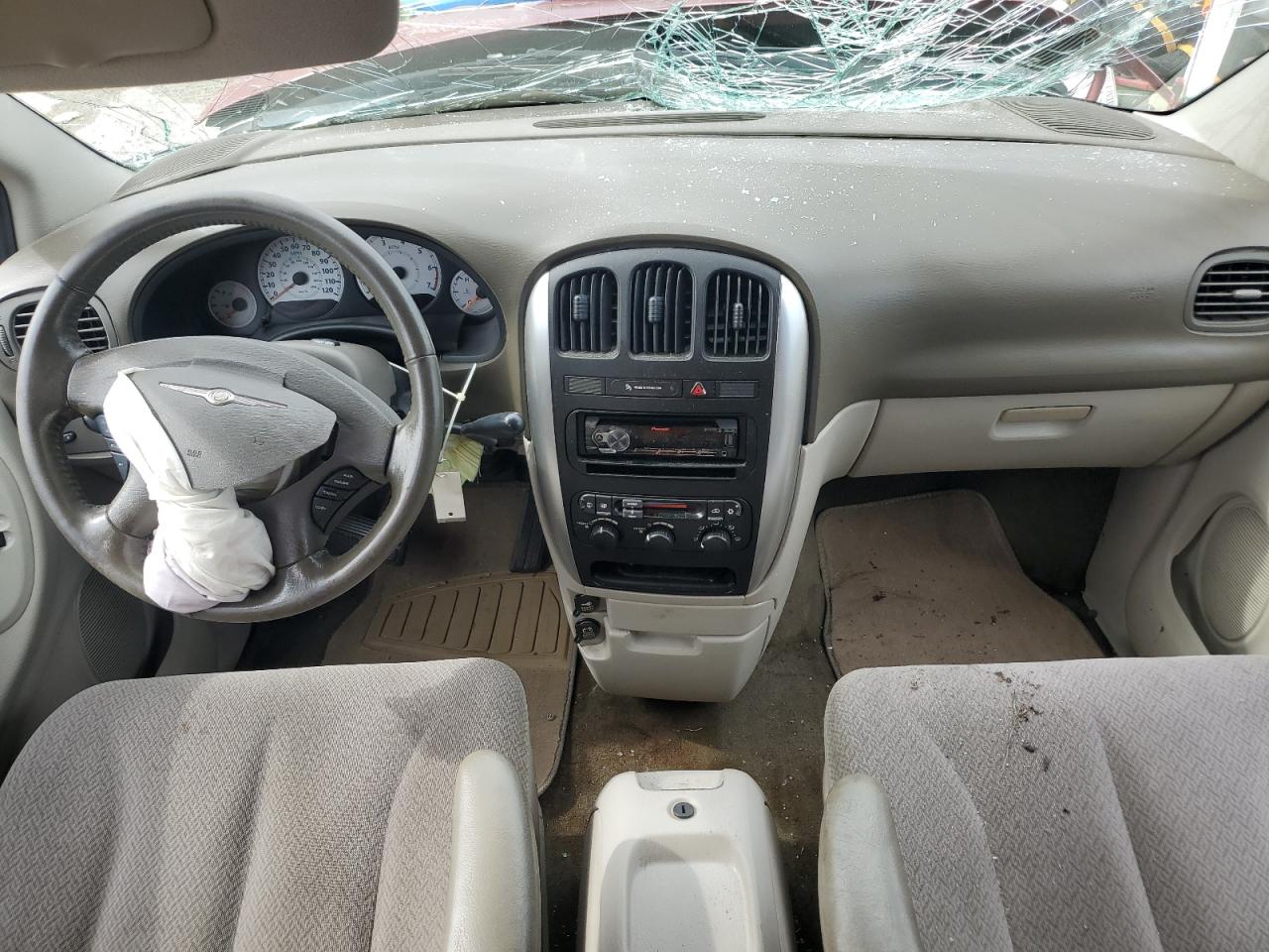 2006 Chrysler Town & Country Touring VIN: 2A4GP54L76R826199 Lot: 63658474