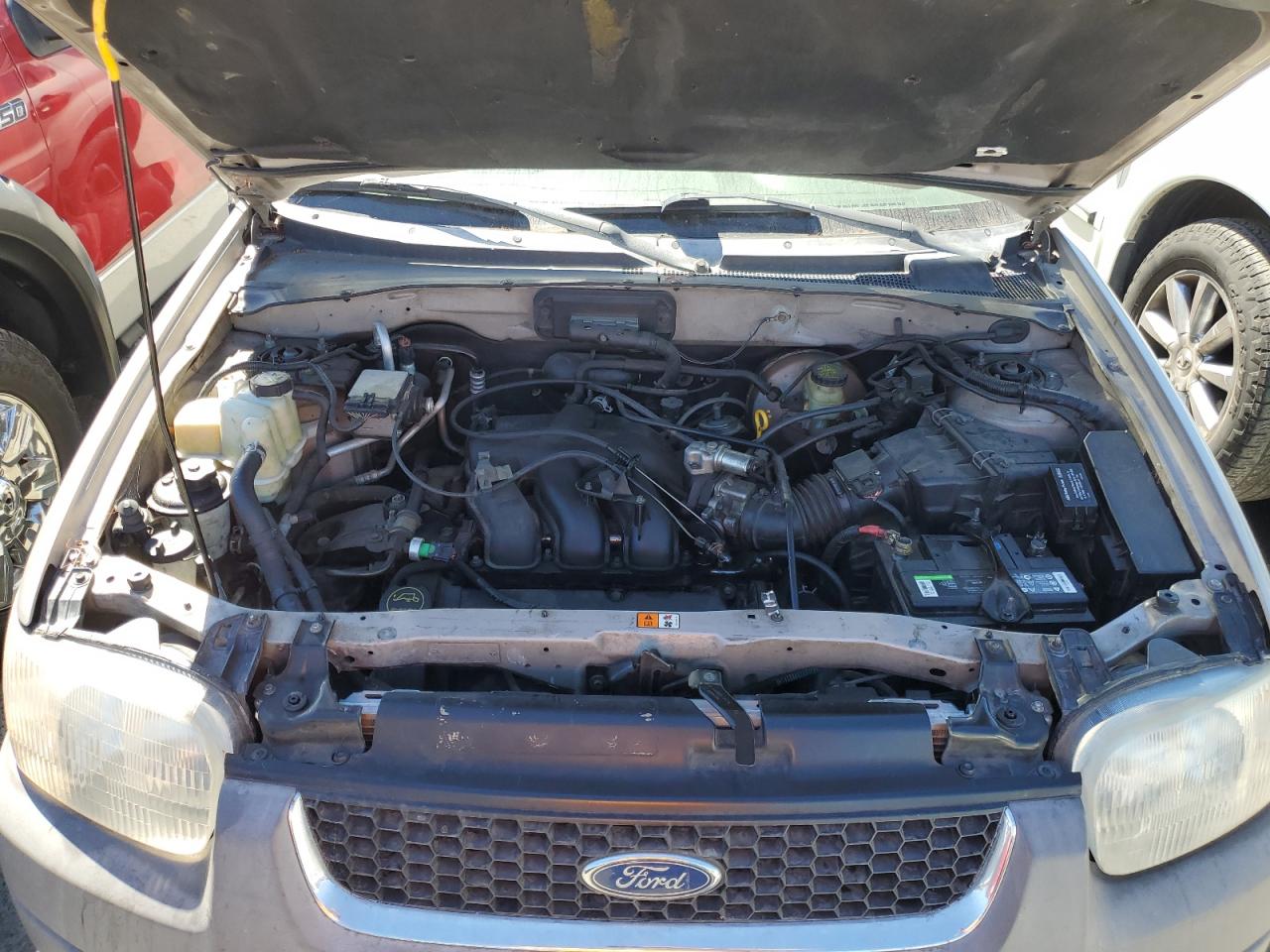 2001 Ford Escape Xlt VIN: 1FMCU04111KF53553 Lot: 64912574