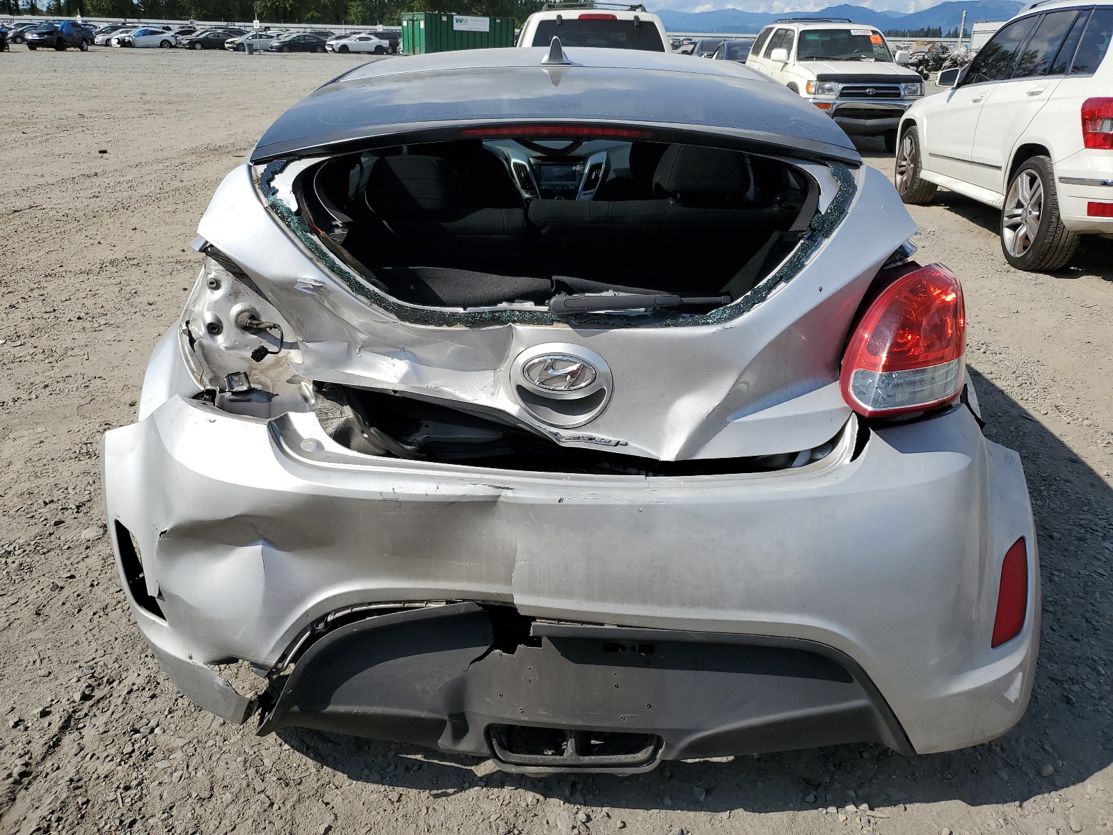 KMHTC6AD2CU045300 2012 Hyundai Veloster