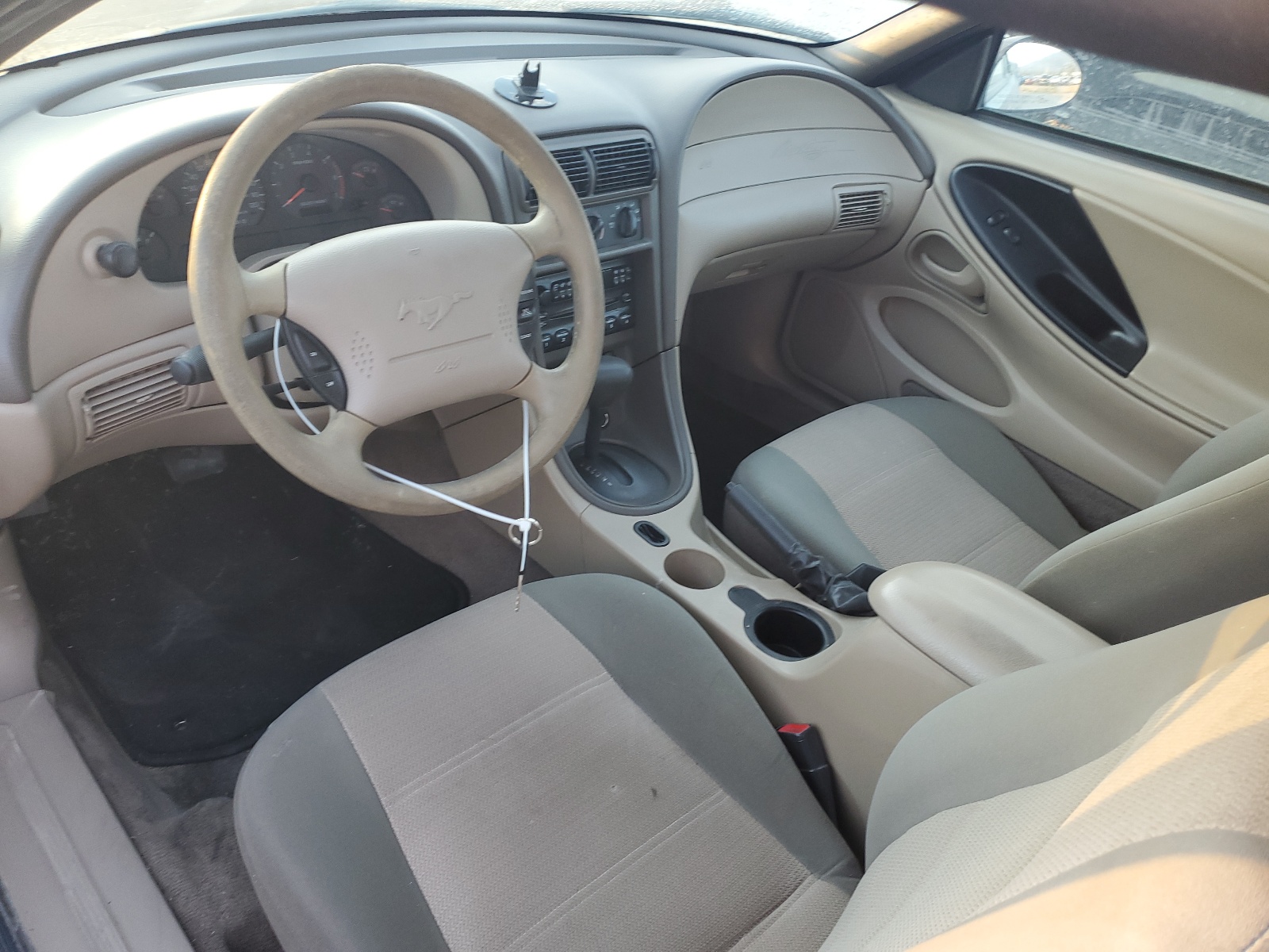 1FAFP40472F161869 2002 Ford Mustang