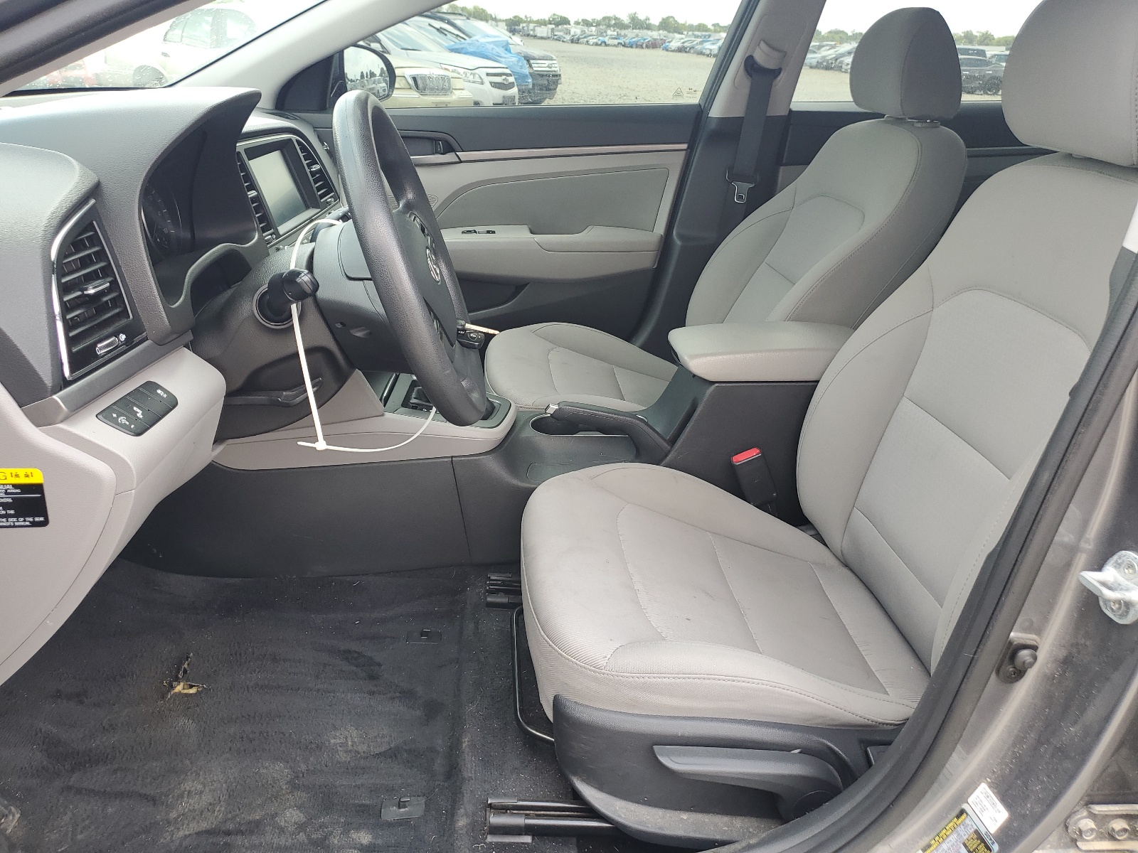 5NPD84LFXJH334865 2018 Hyundai Elantra Sel