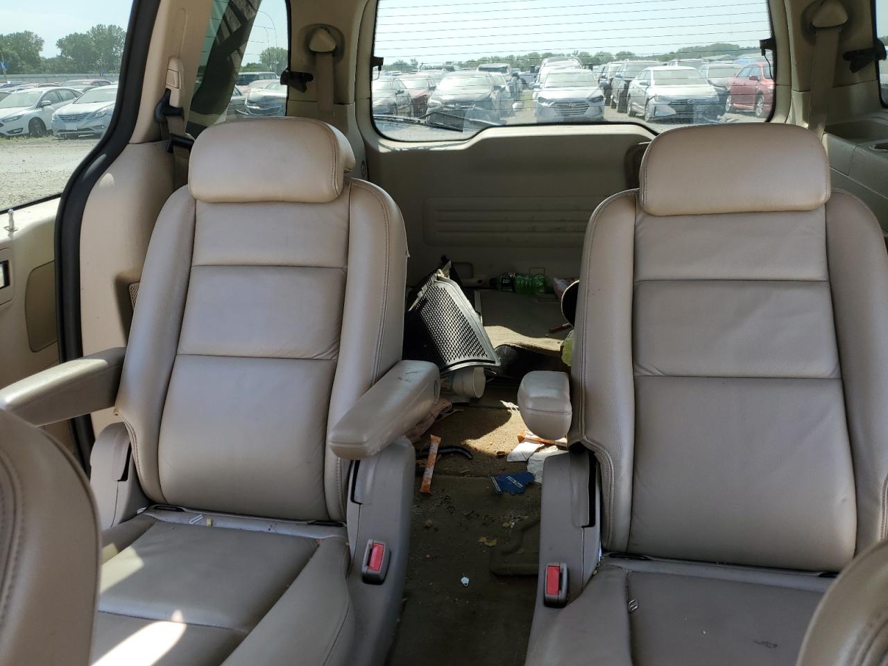 2004 Ford Freestar Limited VIN: 2FMZA58204BA55667 Lot: 65180874