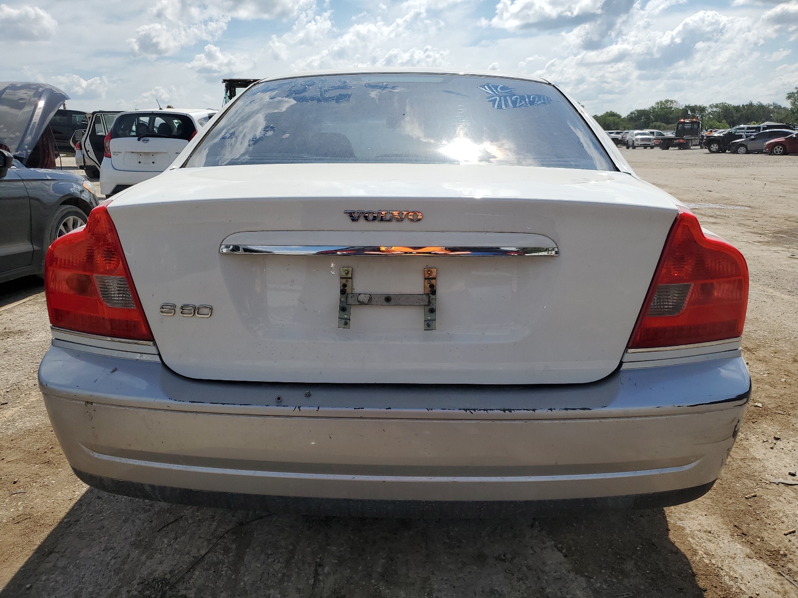 YV1TS592651403307 2005 Volvo S80 2.5T