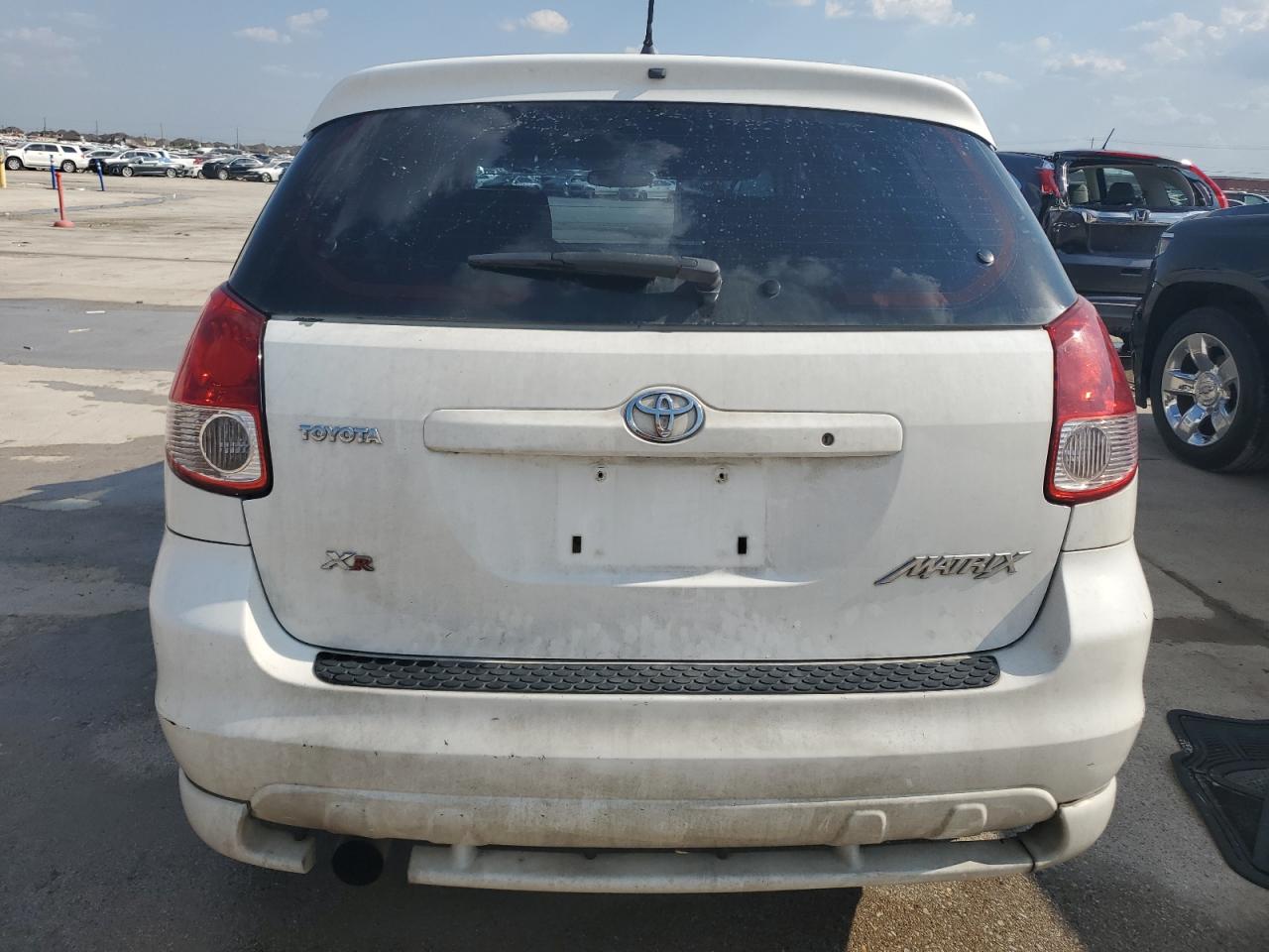 2004 Toyota Corolla Matrix Xr VIN: 2T1KR32E04C240234 Lot: 62559404