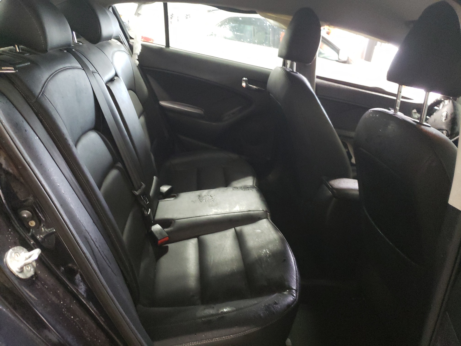 KNAFX5A85H5727265 2017 Kia Forte Ex