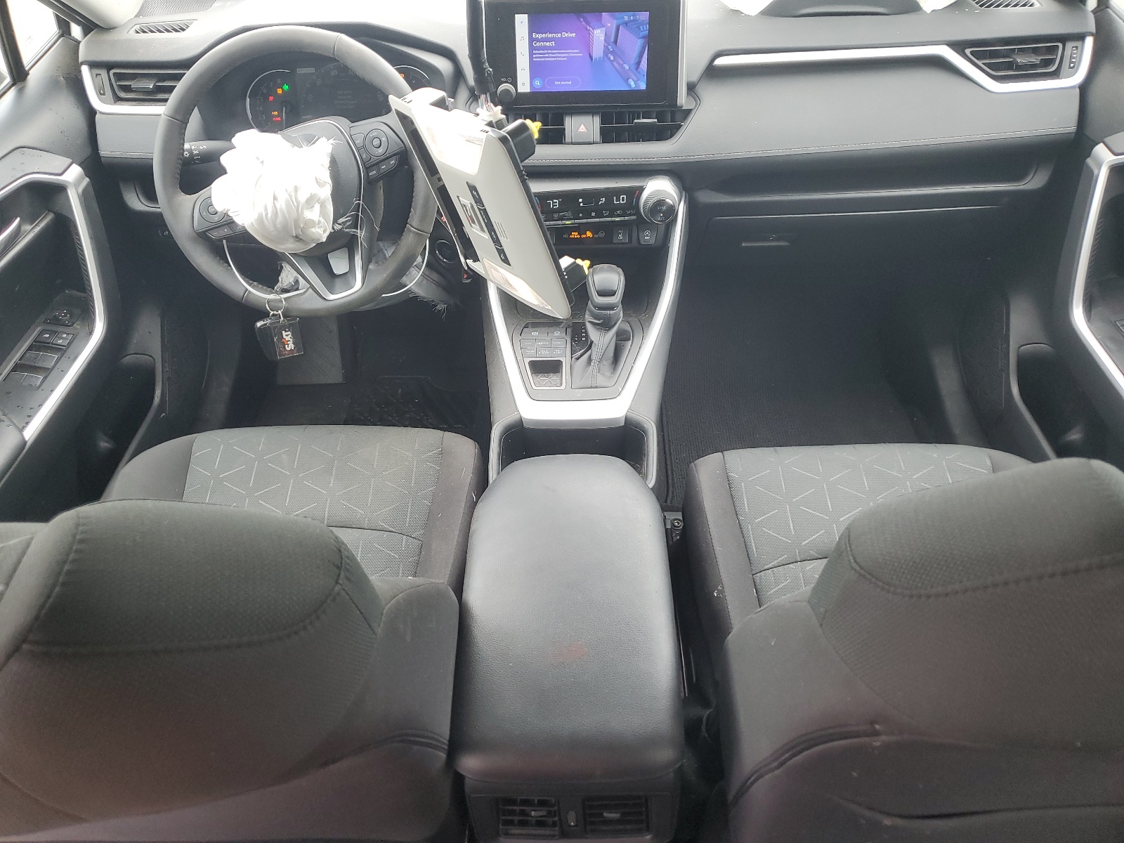 2T3P1RFV9RC444409 2024 Toyota Rav4 Xle