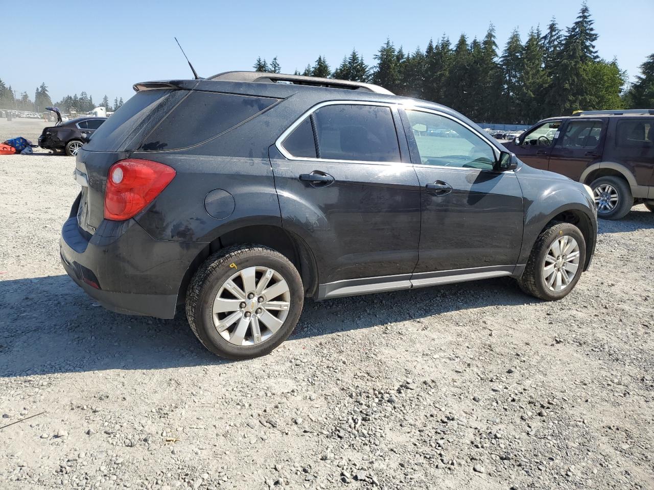 2011 Chevrolet Equinox - Image 3