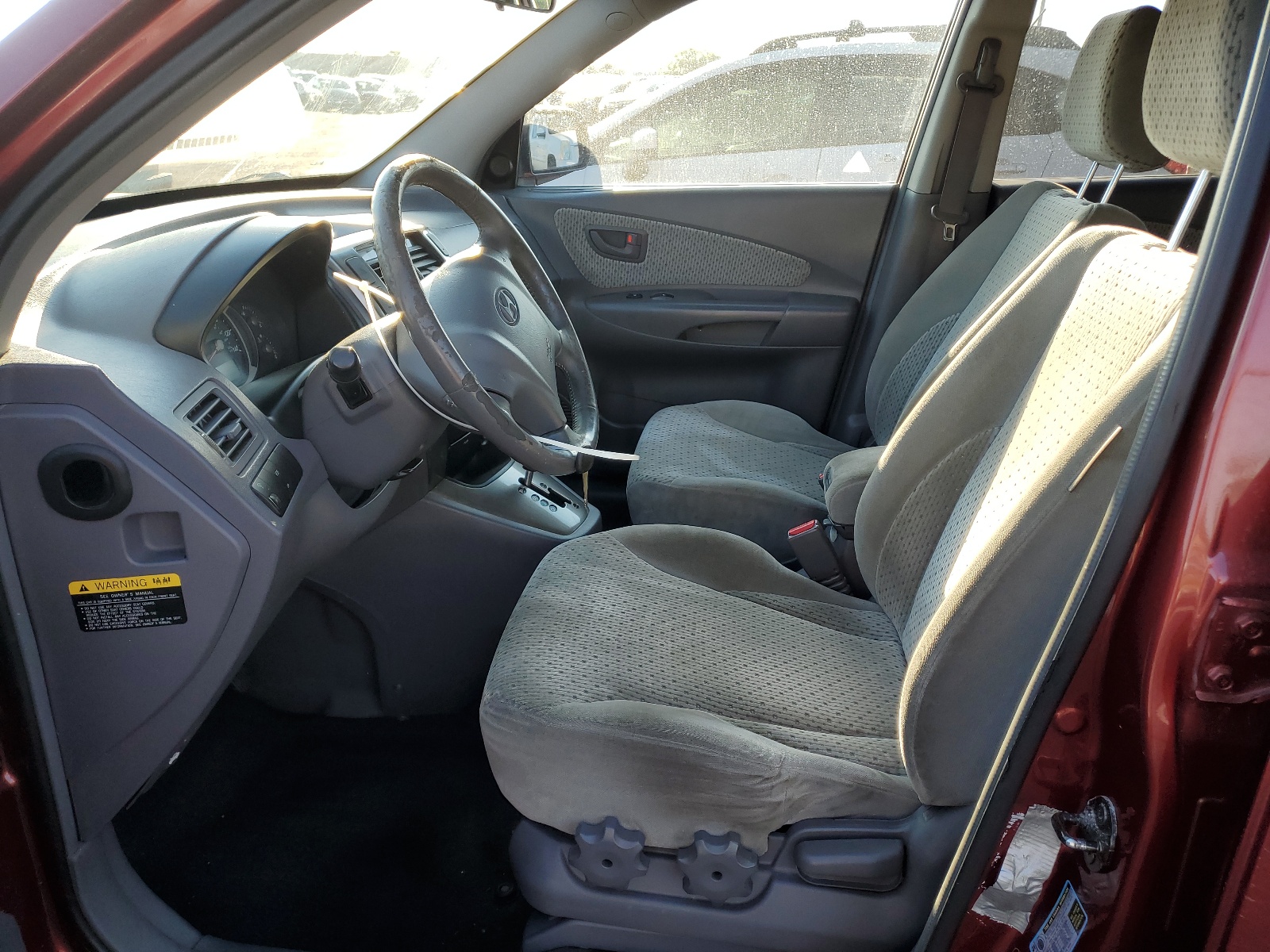 KM8JN12D05U140587 2005 Hyundai Tucson Gls