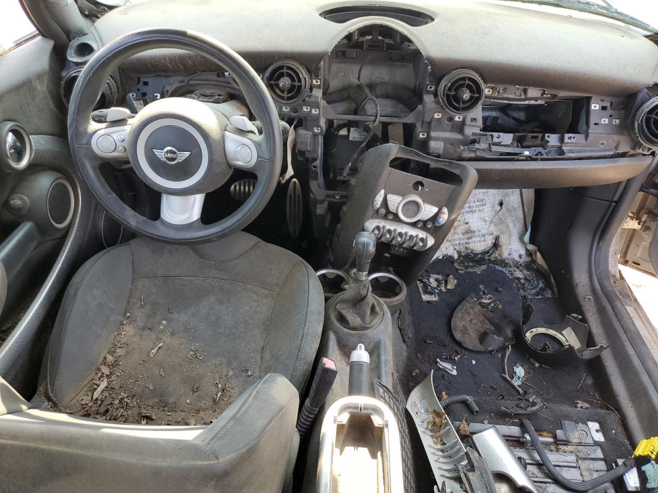 2009 Mini Cooper S VIN: WMWMF73519TV39851 Lot: 64438834