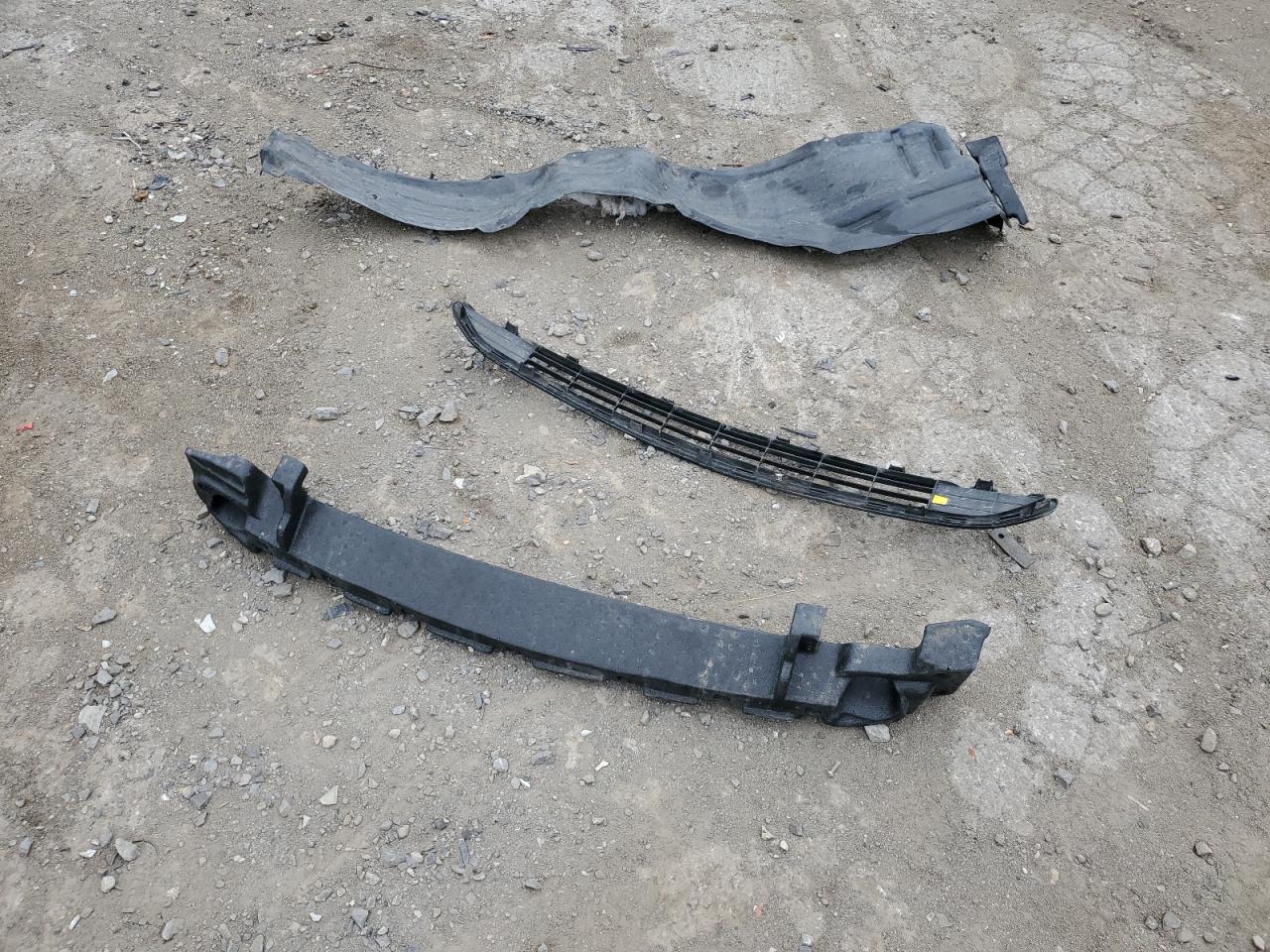 2017 Toyota Rav4 Le VIN: 2T3BFREV1HW676710 Lot: 62881124