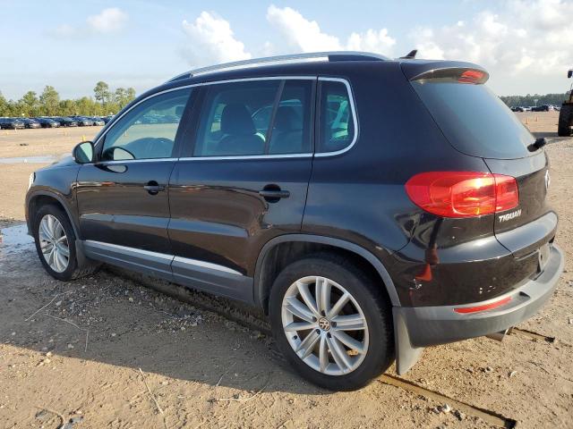  VOLKSWAGEN TIGUAN 2012 Чорний