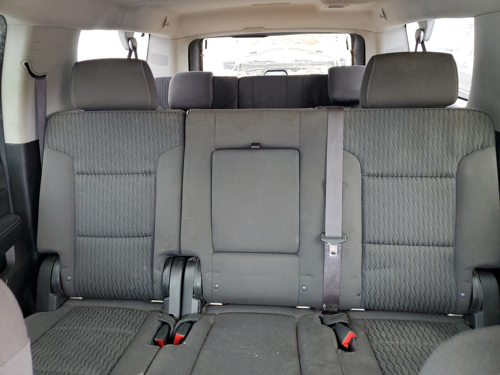 1GNSKGEC2HR227557 2017 Chevrolet Suburban K1500 Ls