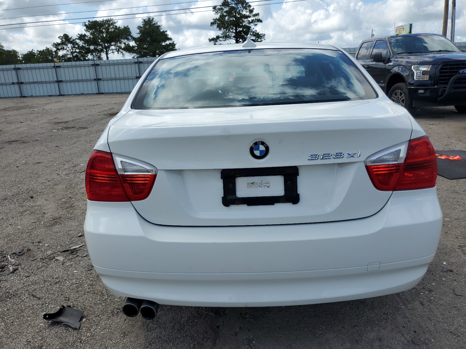 WBAVC93598K041443 2008 BMW 328 Xi