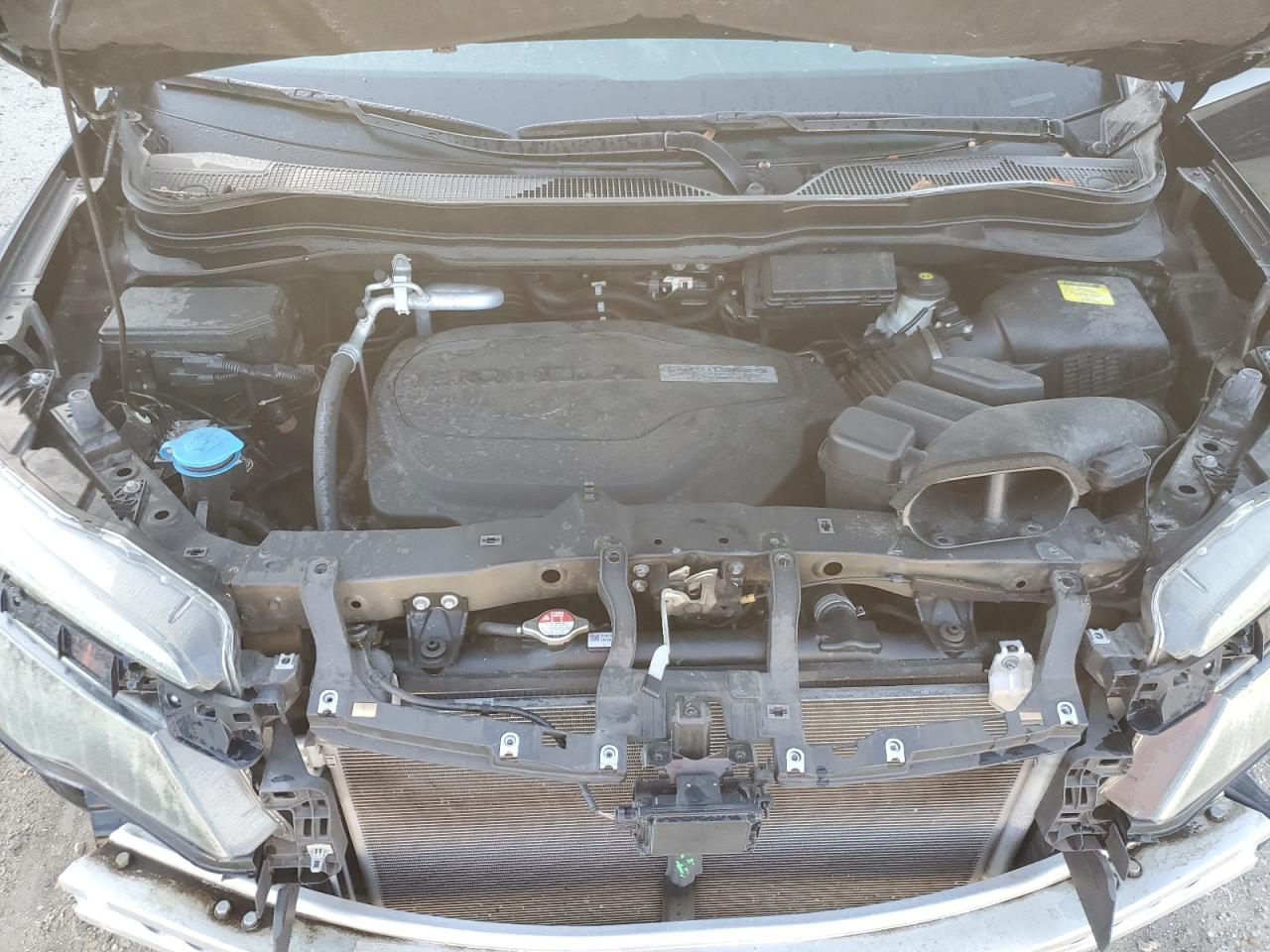 2017 Honda Pilot Touring VIN: 5FNYF5H90HB007996 Lot: 63391184