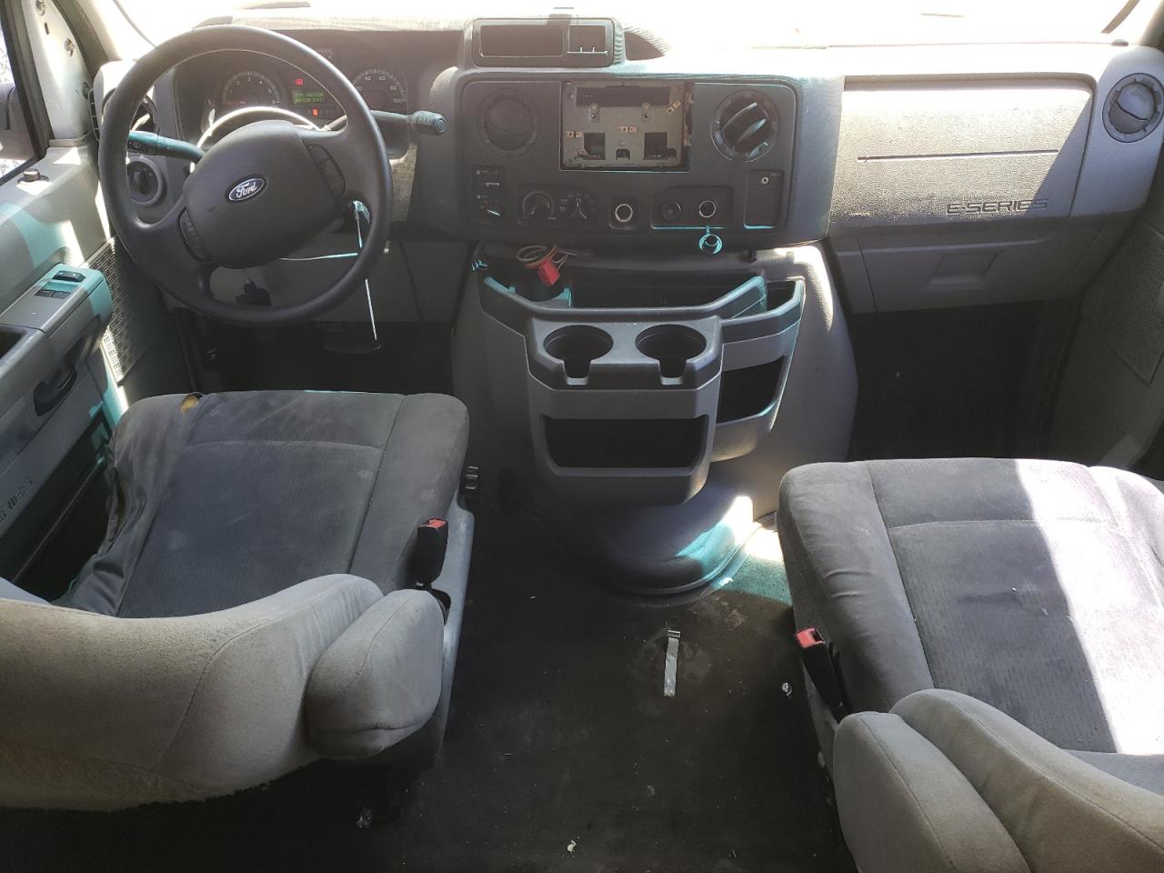 2011 Ford Econoline E350 Super Duty Wagon VIN: 1FBSS3BL5BDA44216 Lot: 64886224