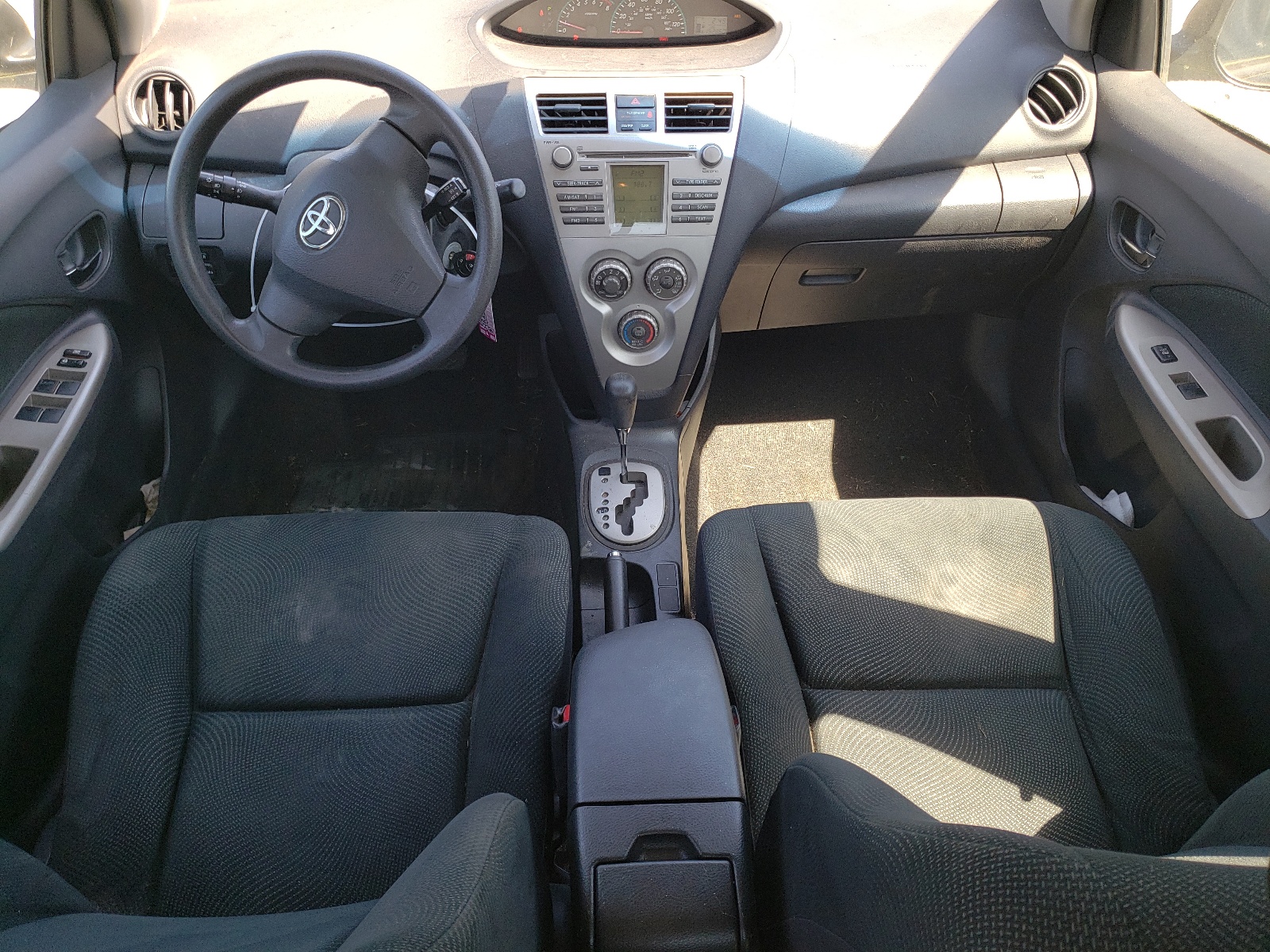 JTDBT903394047348 2009 Toyota Yaris