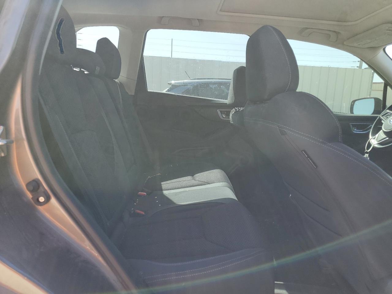 2021 Subaru Forester Premium VIN: JF2SKAJC0MH555301 Lot: 61480334