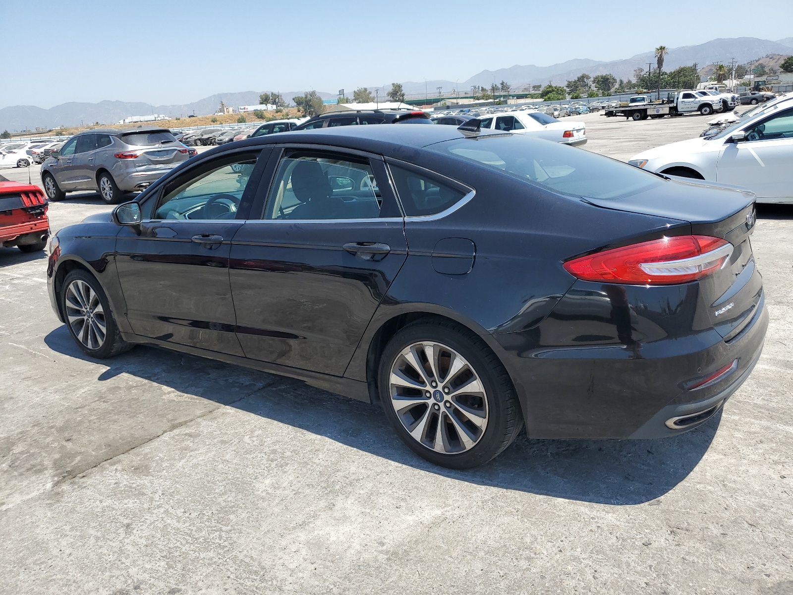 2019 Ford Fusion Se vin: 3FA6P0T98KR237828