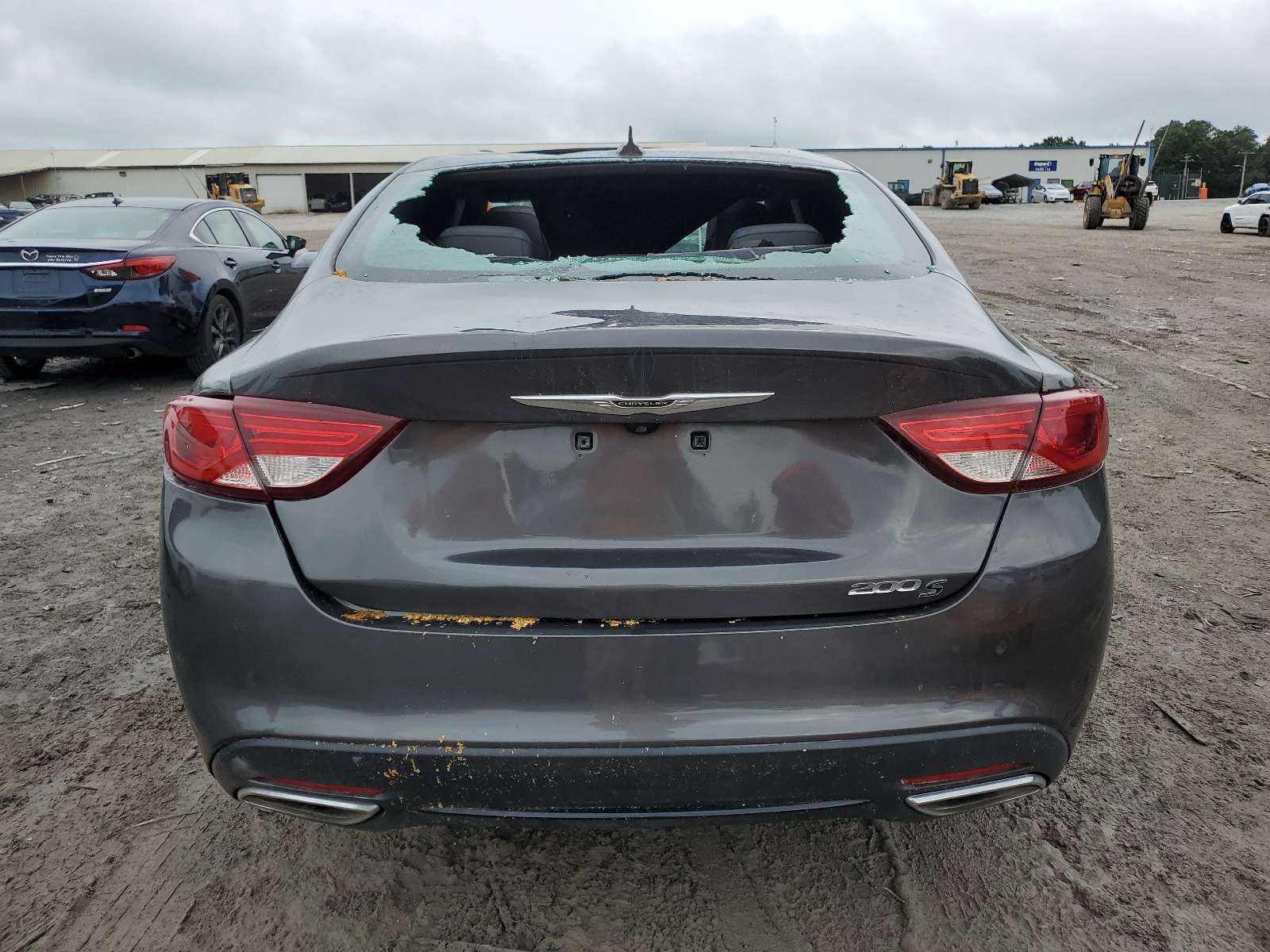 1C3CCCDG4FN553389 2015 Chrysler 200 S