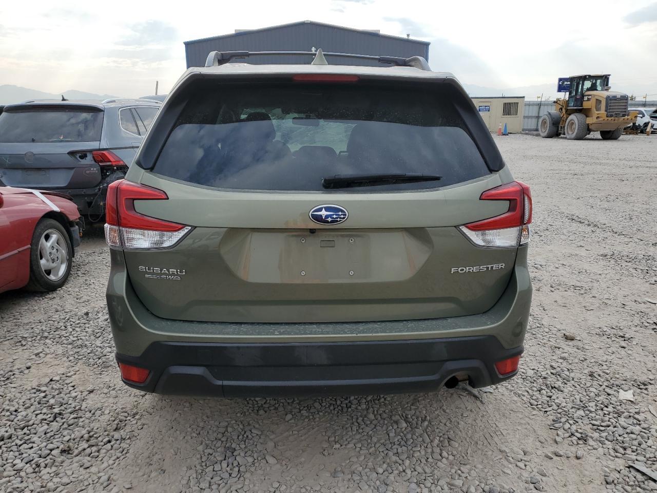 2021 Subaru Forester Premium VIN: JF2SKAFC9MH447803 Lot: 63862404