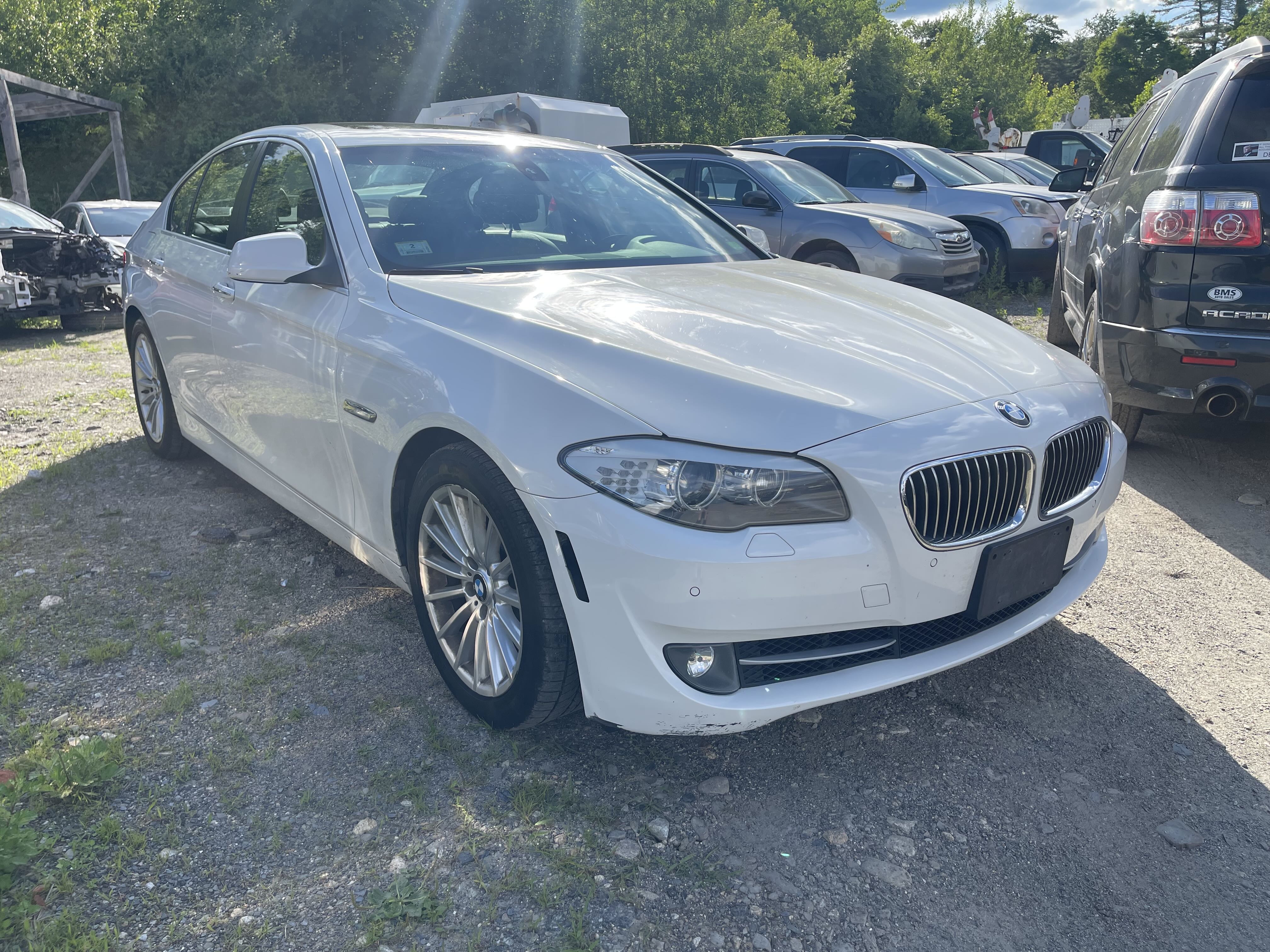 2012 BMW 535 I vin: WBAFR7C59CC811697