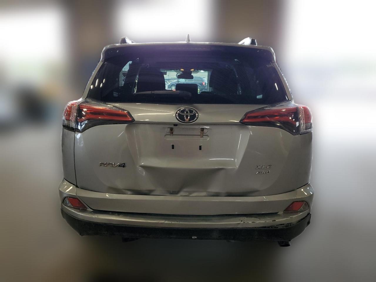 2017 Toyota Rav4 Xle VIN: 2T3RFREVXHW638648 Lot: 64049174