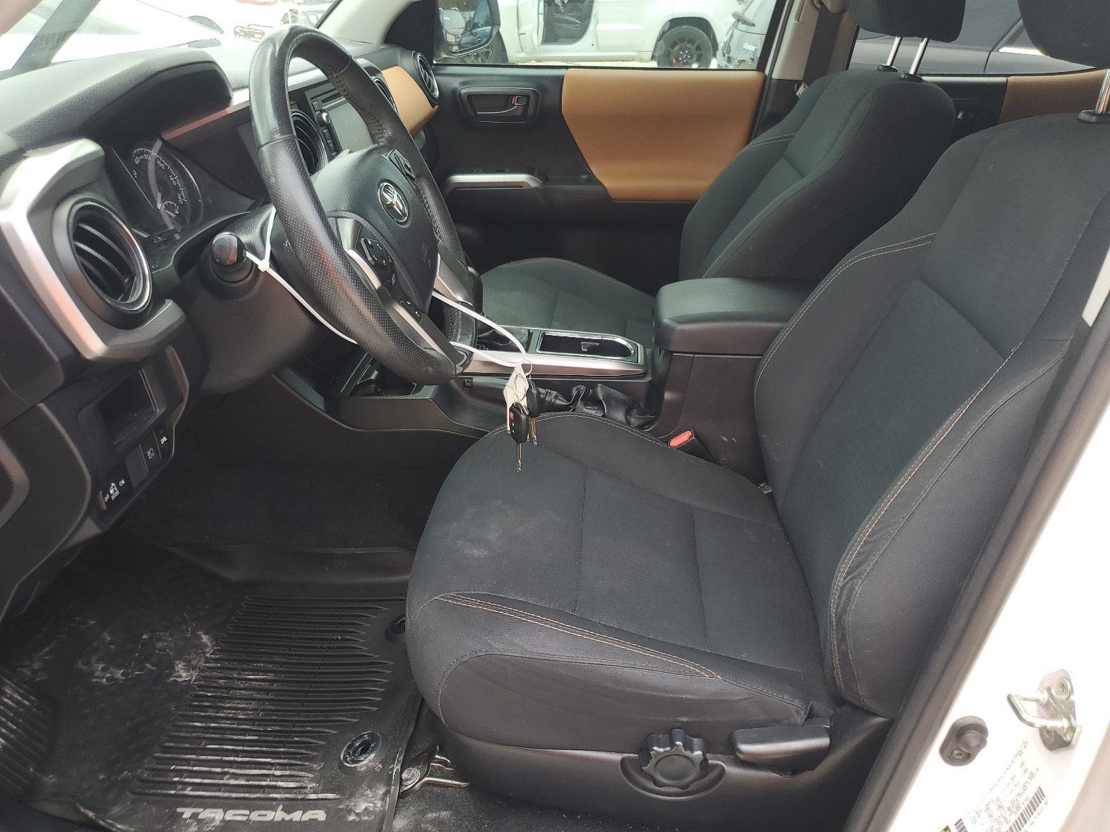 3TMAZ5CN3KM100821 2019 Toyota Tacoma Double Cab