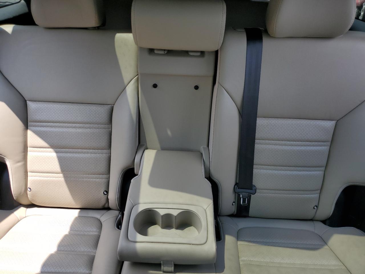 2020 Kia Sorento - Image 10