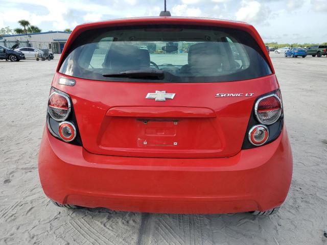  CHEVROLET SONIC 2015 Красный