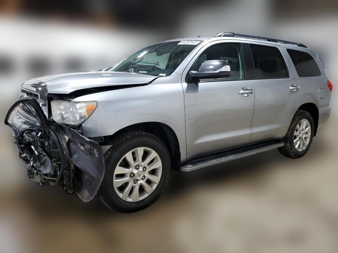 2011 Toyota Sequoia Platinum VIN: 5TDDW5G1XBS045619 Lot: 64352544