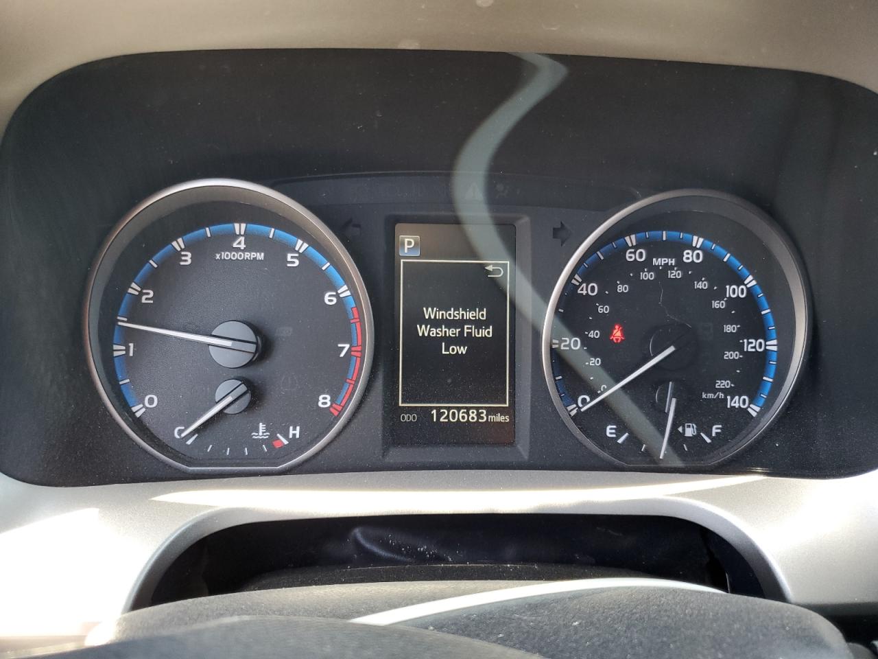 2017 Toyota Rav4 Le VIN: 2T3ZFREV9HW352192 Lot: 63850604