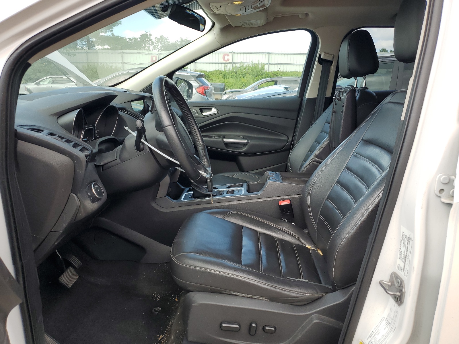 1FMCU9G93HUA30376 2017 Ford Escape Se