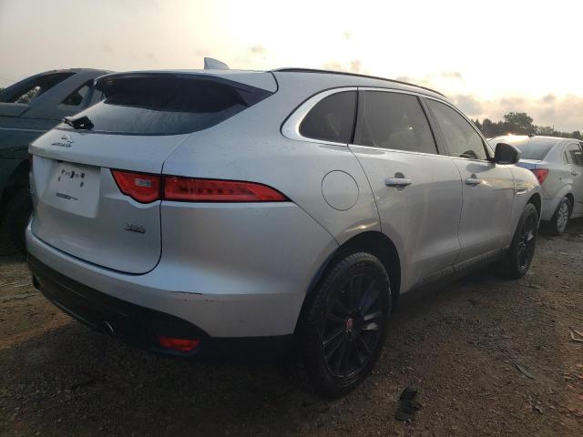  JAGUAR F-PACE 2017 Silver