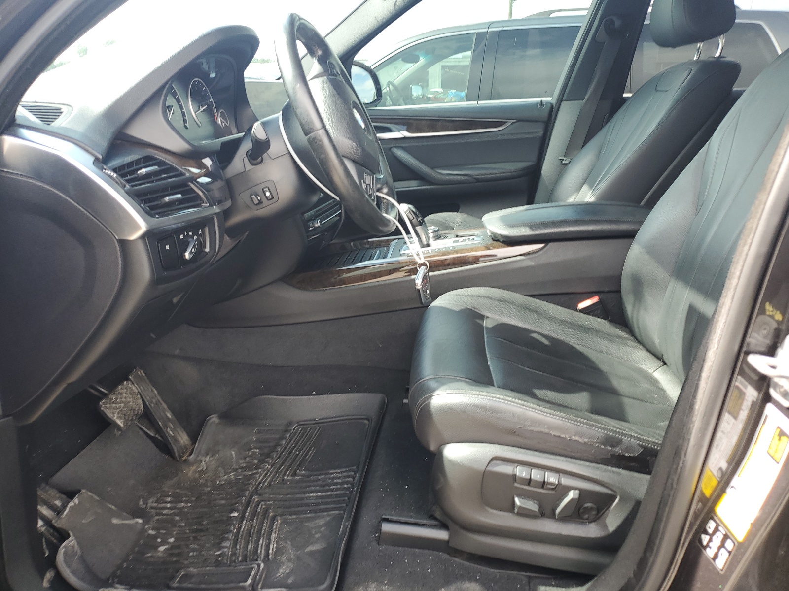 5UXKR0C37H0X78178 2017 BMW X5 xDrive35I