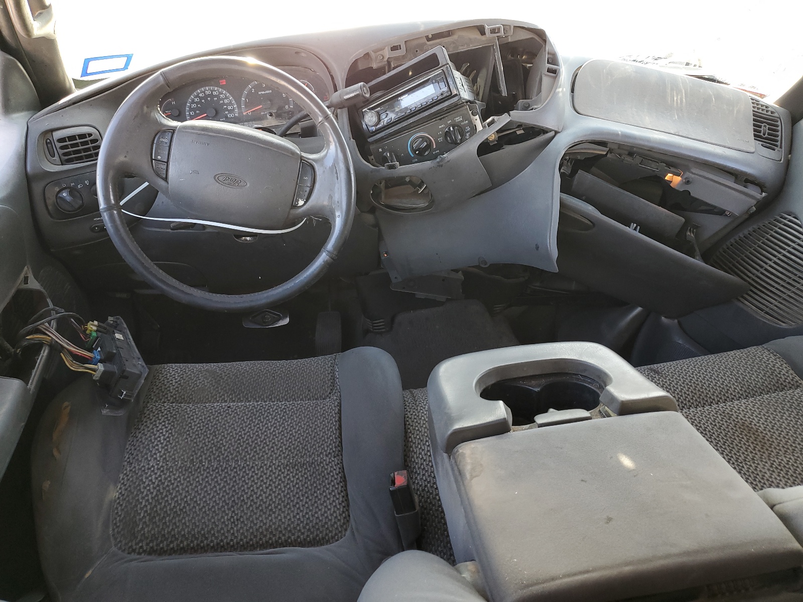 1FTRW08L62KB27735 2002 Ford F150 Supercrew