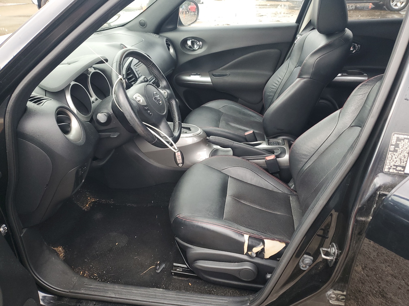 2012 Nissan Juke S vin: JN8AF5MRXCT105192