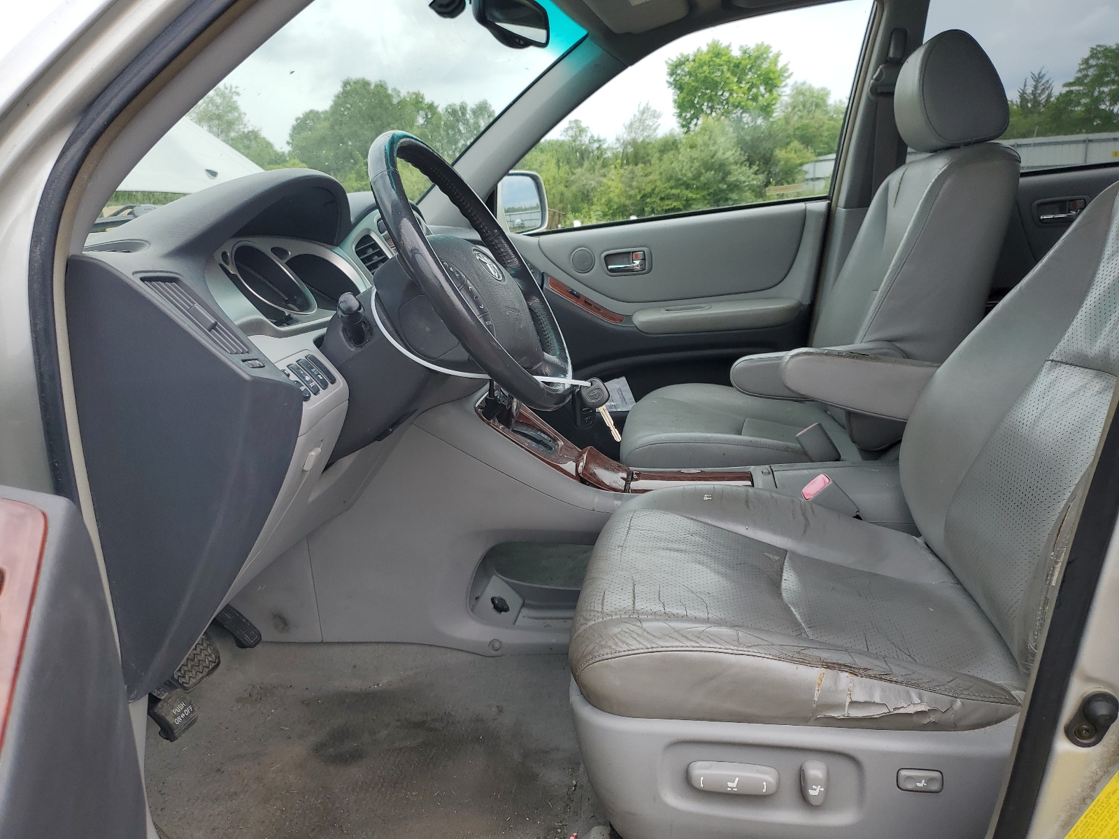 JTEEP21AX40041788 2004 Toyota Highlander