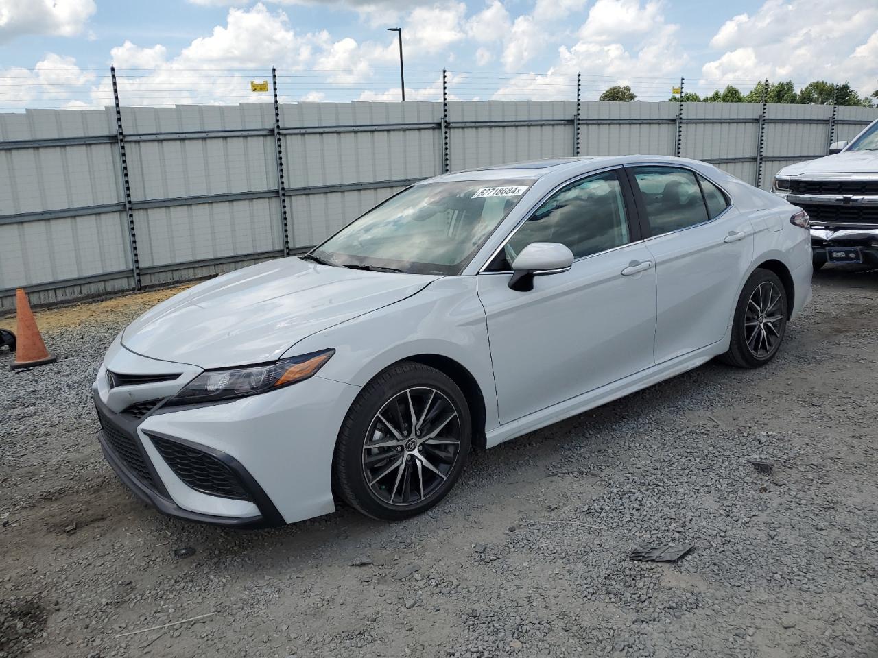 4T1T11AK9RU217354 2024 TOYOTA CAMRY - Image 1