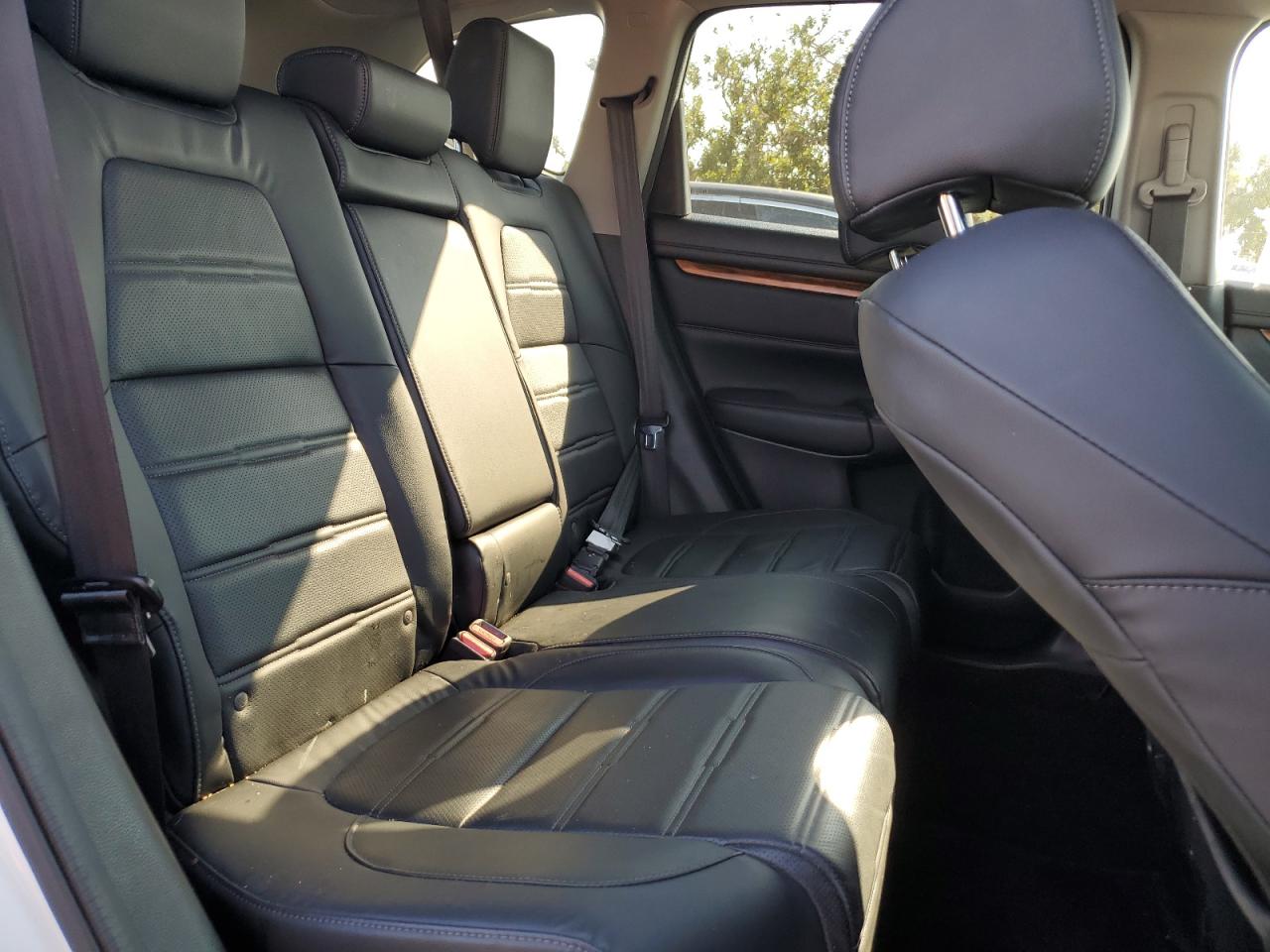 2019 Honda Cr-V Touring VIN: 7FARW2H91KE037314 Lot: 62559484