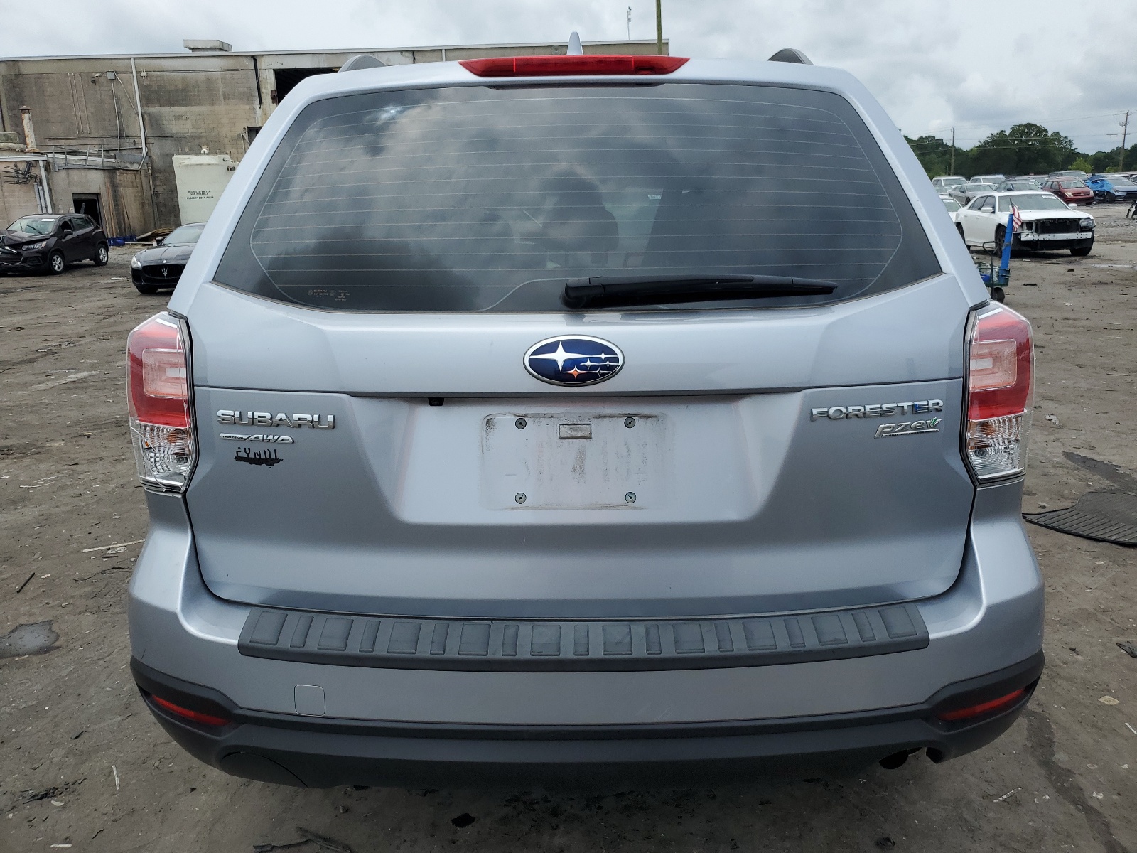 JF2SJABC7HH484248 2017 Subaru Forester 2.5I