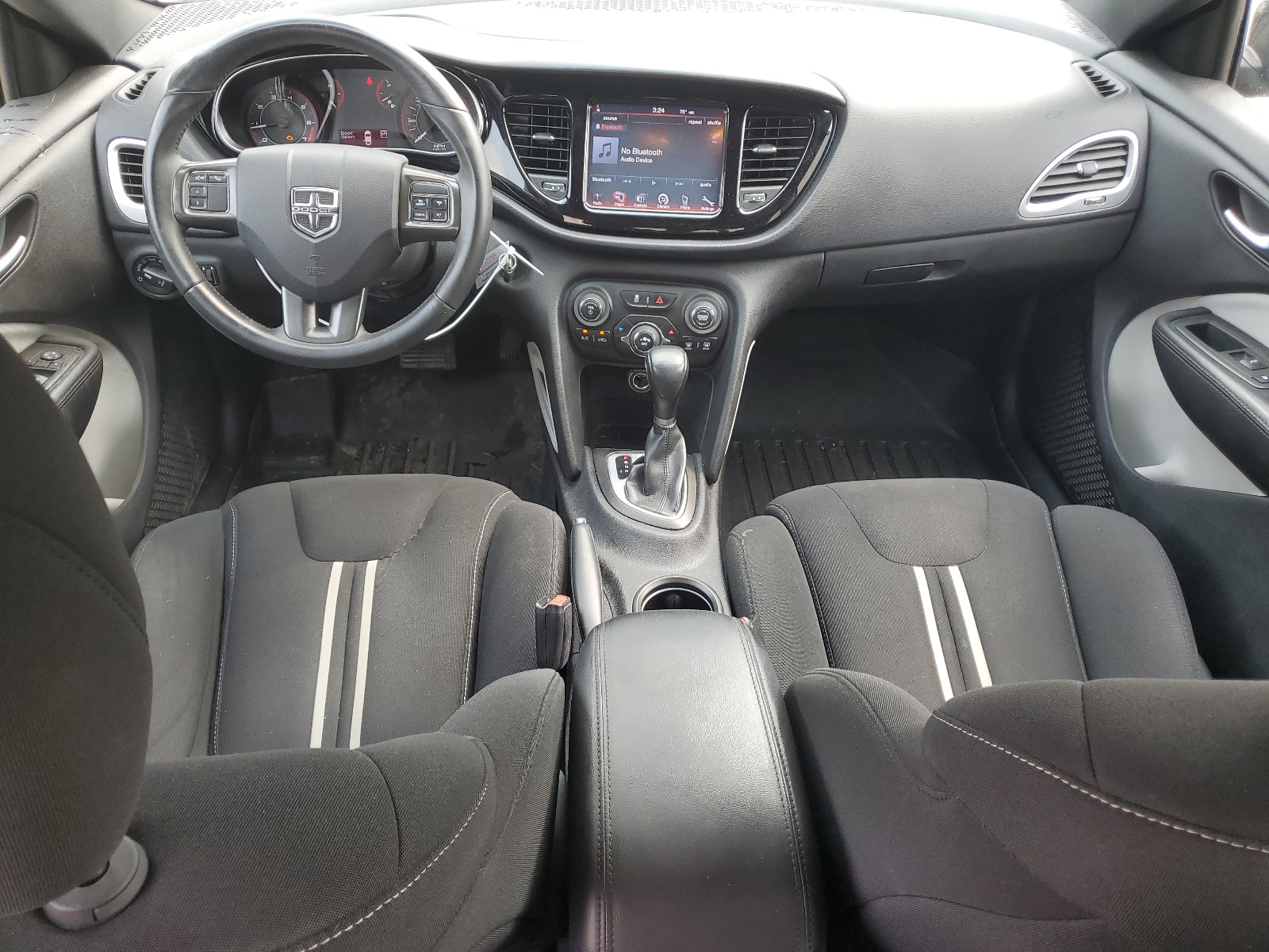 1C3CDFBA8DD178204 2013 Dodge Dart Sxt