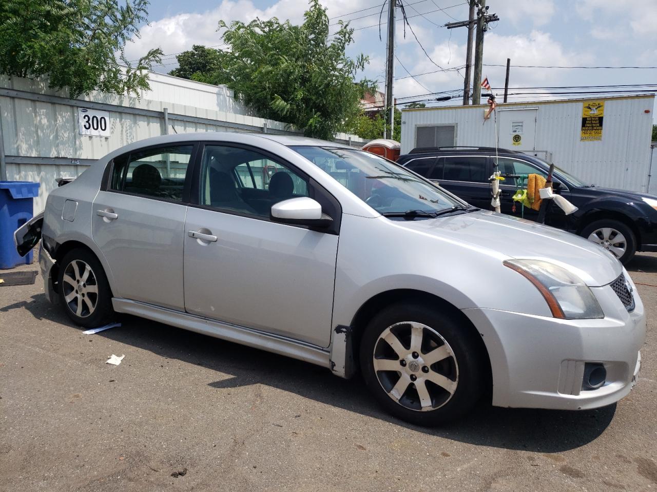 2012 Nissan Sentra - Image 4