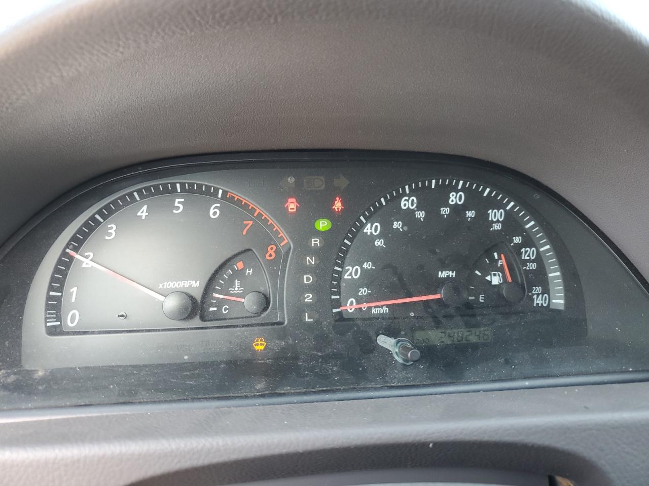 2003 Toyota Camry Le VIN: JTDBE32K330139005 Lot: 64479084