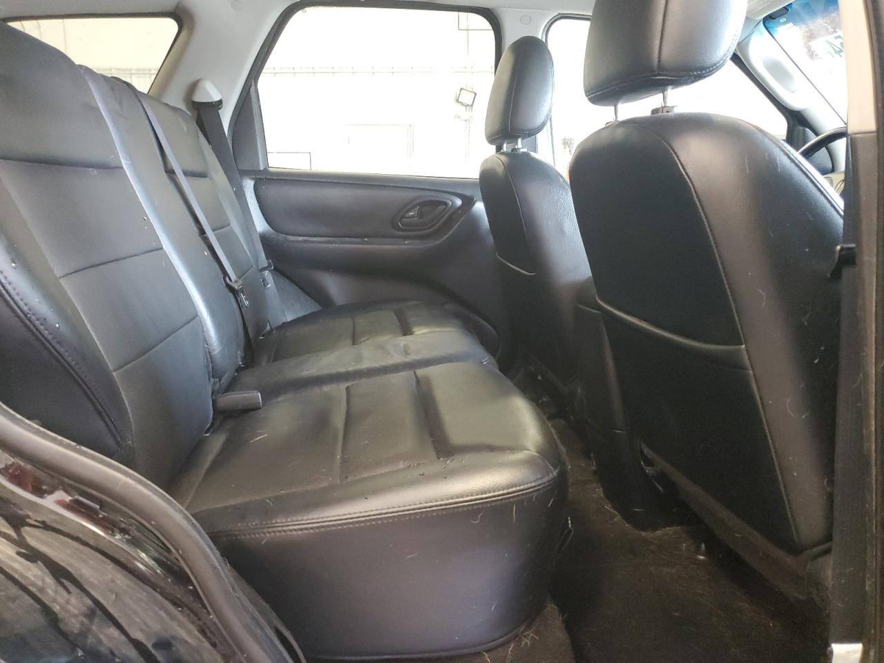 2006 Ford Escape Limited VIN: 1FMYU04106KB33974 Lot: 62531854