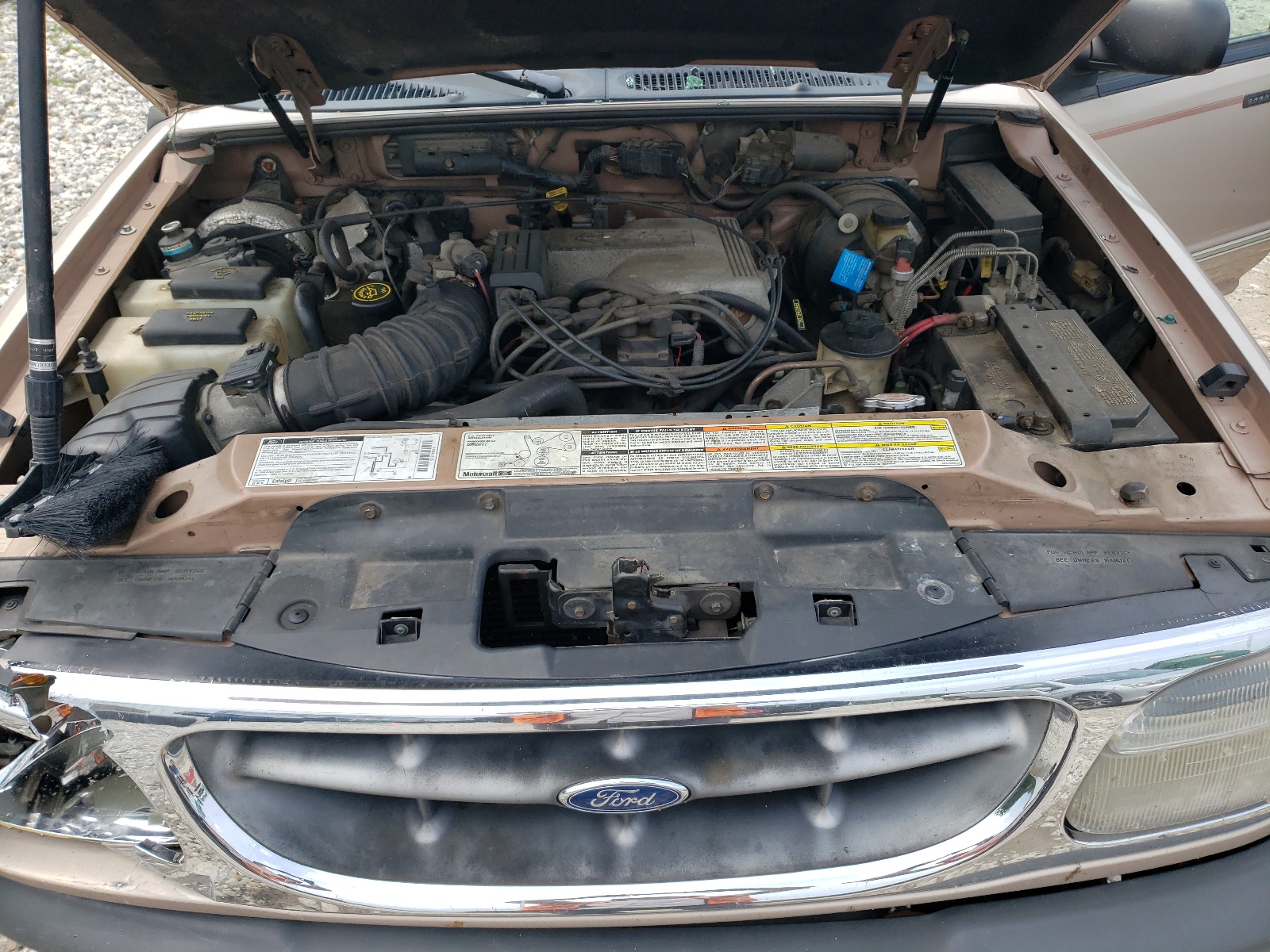 1FMZU35P8WUB28888 1998 Ford Explorer