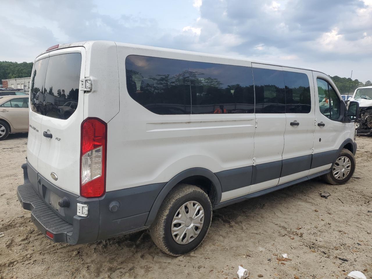 2015 Ford Transit - Image 3
