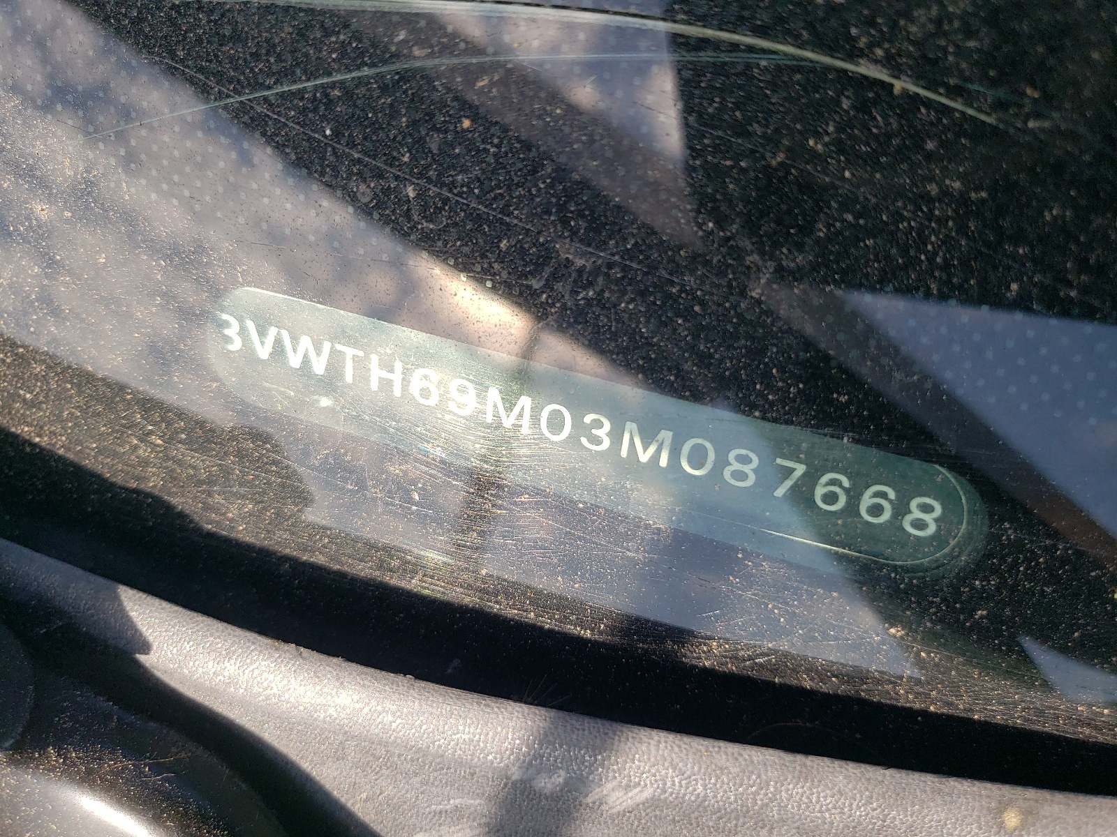 3VWTH69M03M087668 2003 Volkswagen Jetta Glx