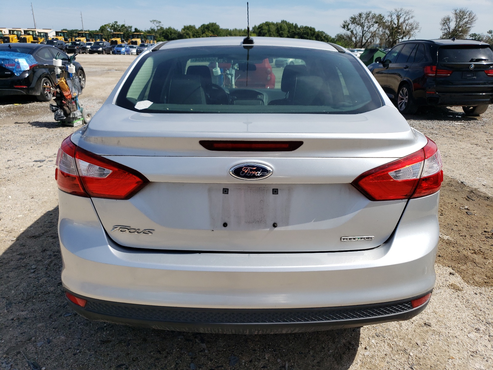 2013 Ford Focus S vin: 1FADP3E20DL331437